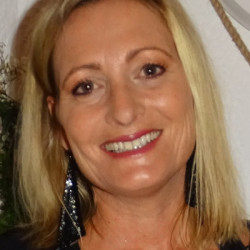 Intervenant en Massage assis | Laurence