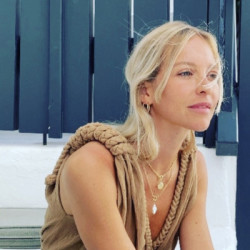 Professeur de Yoga-Hatha | Fleur