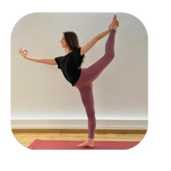 Professeur de Yoga-Vinyasa | Suzanne