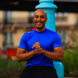 Coach de stretching | Josué