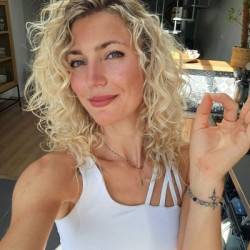 Intervenant en Yoga sur chaise | Cyndi