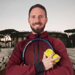 Professeur de tennis : cours particulier et collectif de tennis | Maxime