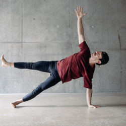 Professeur de Yoga-Vinyasa | Kevin