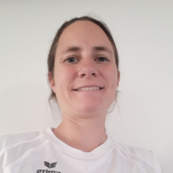 Coach de marche nordique | Laetitia