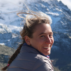 Professeur de Yoga-Hatha | Clara