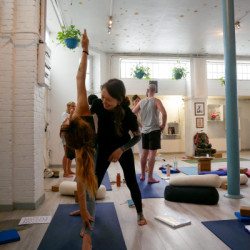 Professeur de Yoga-Ashtanga | Bertine